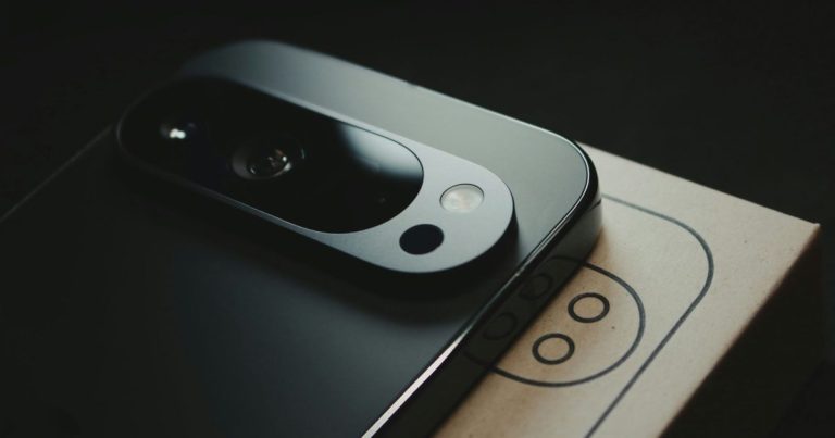 This Pixel patent could make your phone repairs easier