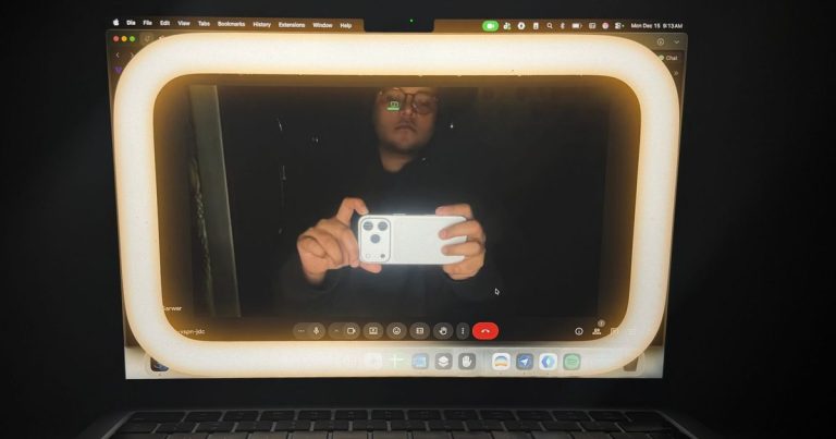 macOS 26.2 puts a light trick on Macs, and it surprised me in total darkness