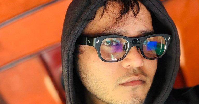 I finally found AI smart glasses that offer a true glimpse of the future