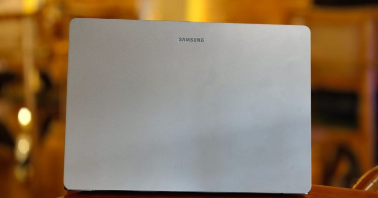 I used a MacBook Air for 3 years, but the Galaxy Book6 Pro now has my loyalty