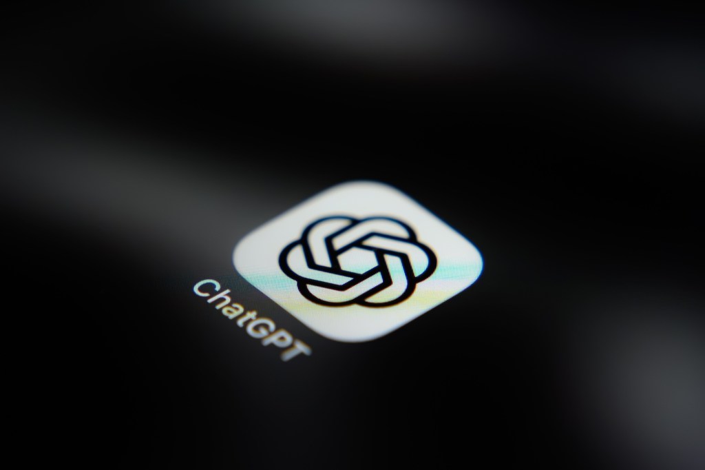 ChatGPT Locked Chats: How to Hide Conversations With a PIN
